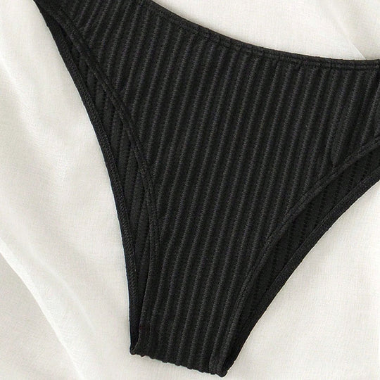 Damen Bikinitop mit sportlichem Schnitt und verstellbaren Trägern