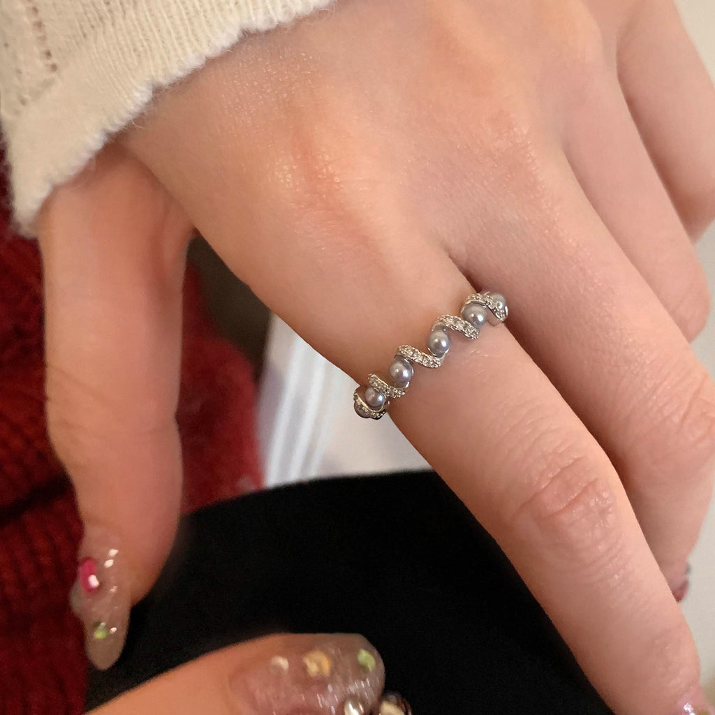 Damenring mit elegantem Perlen- und Zirkonia-Design Shop Nory