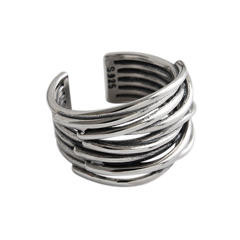 Damenring mit elegantem, geschwungenem Design und glänzendem Oberflächenfinish Shop Nory