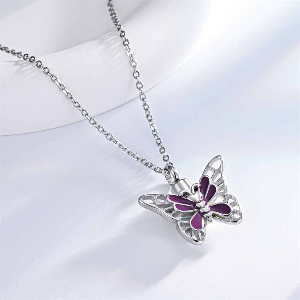 Damen Halskette mit filigranem Schmetterlingsanhänger und hochwertigem Verschluss Shop Nory