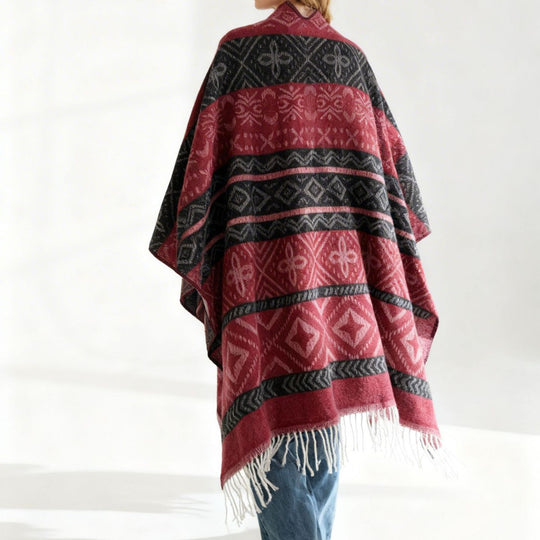 Damen Oversize-Cape mit eingewebtem Diamant-Jacquard, V‑Ausschnitt und Fransensaum Shop Nory