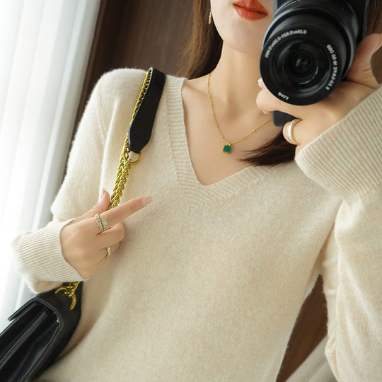 Damen Weicher V-Ausschnitt Kaschmirmix-Pullover mit feinen Rippbündchen Shop Nory