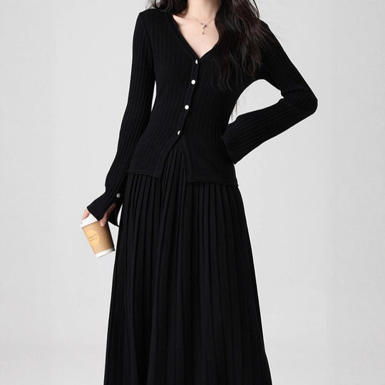 Damen Feines Strick-Set mit V-Ausschnitt Cardigan und plissiertem Maxirock Shop Nory