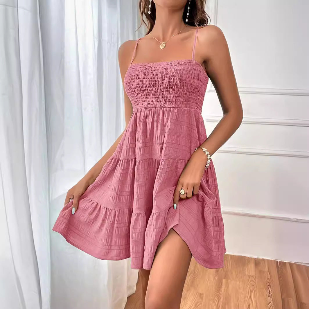 Damen Sommerliches Minikleid mit schmalen Trägern und Taillierung