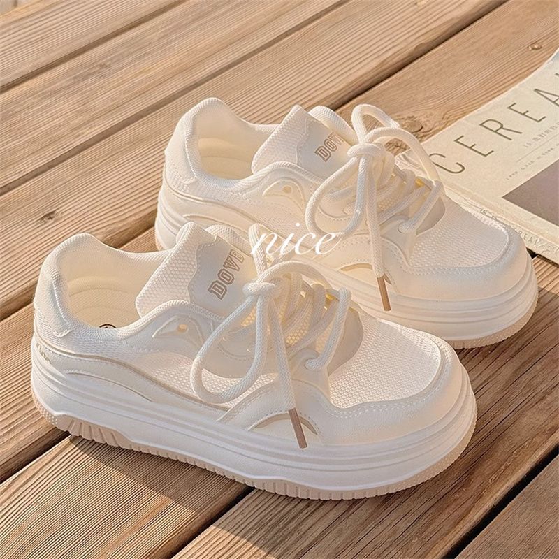 Damen Minimalistische Platform-Sneaker mit gepolstertem Komfortkragen und profilierter Wedgesohle Shop Nory