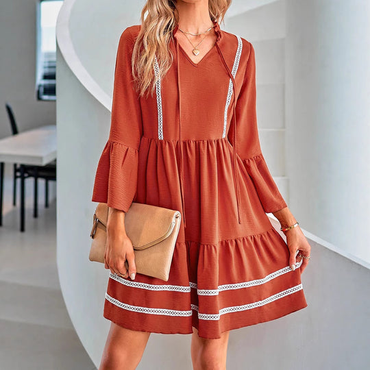 Damen Stufiges Tunika-Kleid mit V-Ausschnitt, Kordelzug und Glockenärmeln Shop Nory
