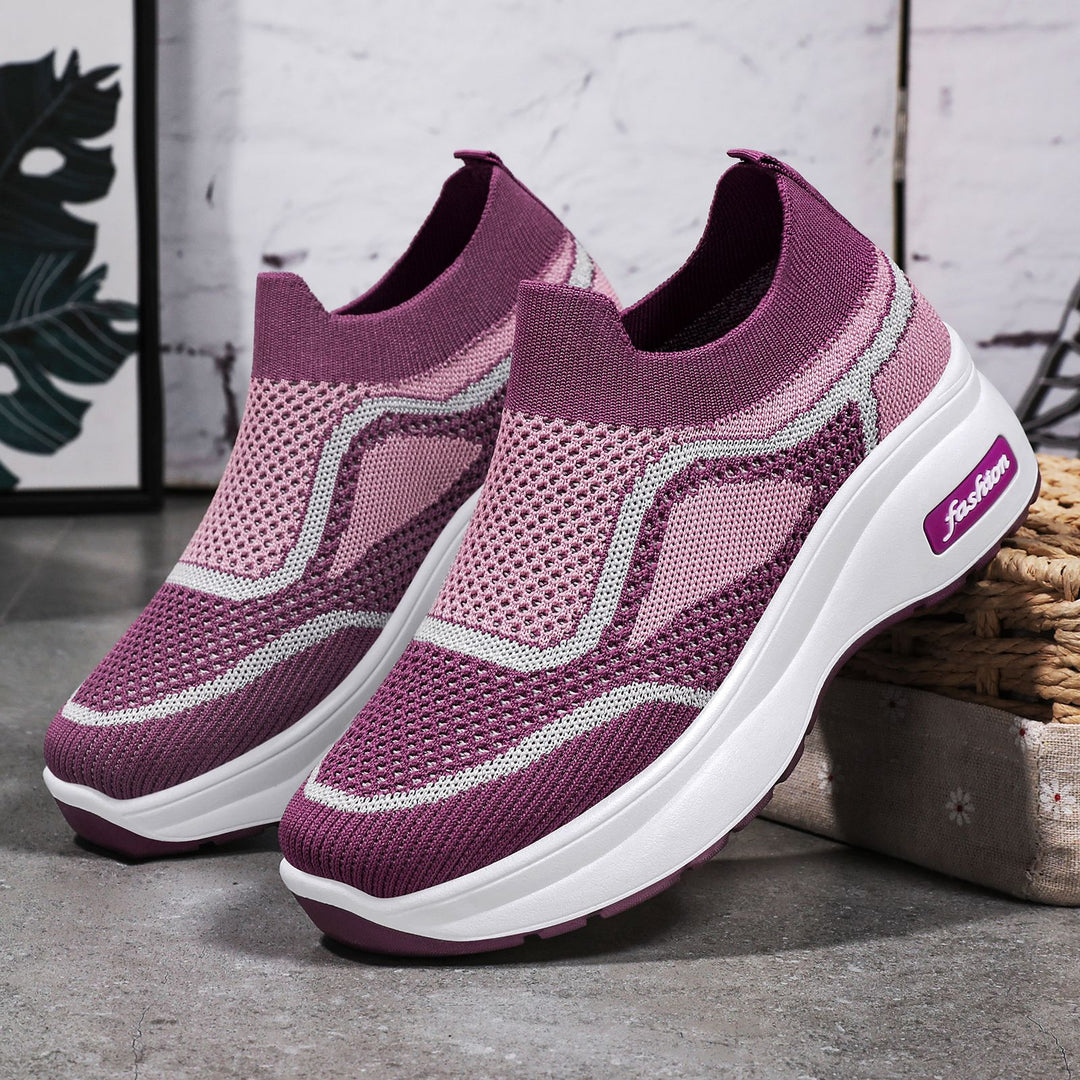 Damen nan ultraleichter Strick-Slip-On mit ergonomischer Keilsohle und herausnehmbarem Komforteinlagenfach Shop Nory