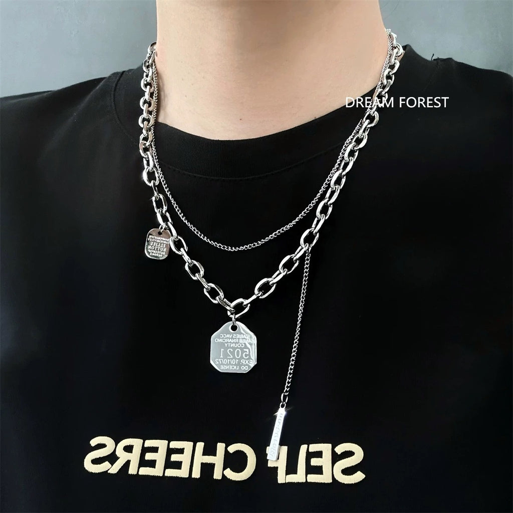 Damen Kette mit modernen Anhängern und urbanem Design Shop Nory