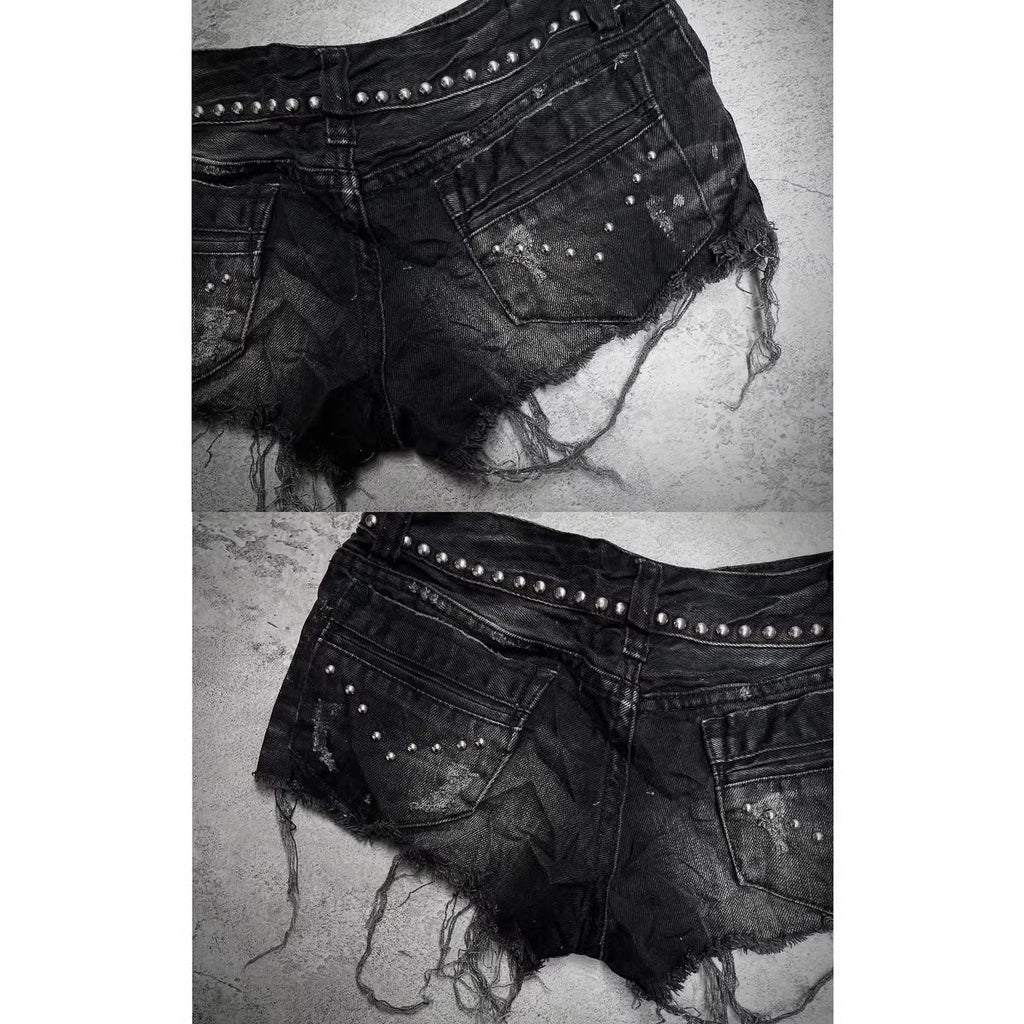 Damen Modische Destroyed Denim-Shorts mit Nieten