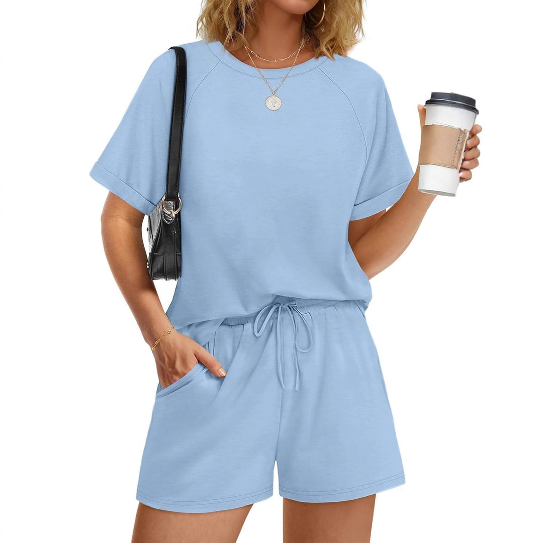 Damen lässiger Kombi aus T-Shirt und Shorts mit elastischem Bund