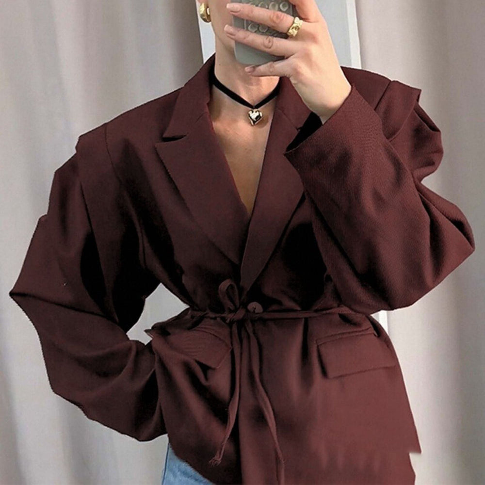 Damen nan taillierter Blazer mit Bindegürtel und Oversize-Ärmeln Shop Nory