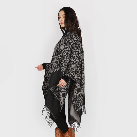 Damen Jacquard-Ruana mit ornamentalem Bordürenmuster und Fransensaum Shop Nory