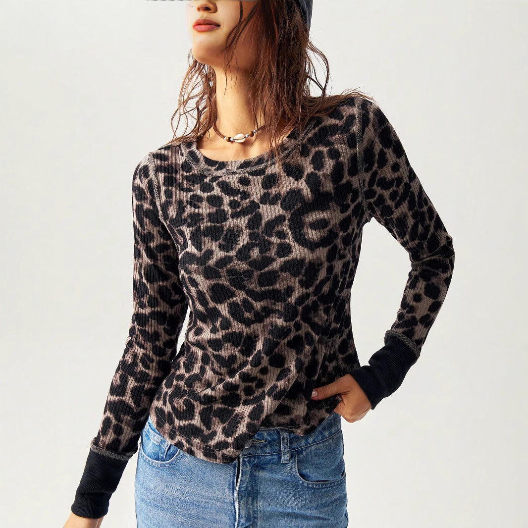 Damen Geripptes Thermal-Longsleeve mit Allover-Leoprint und Kontrastbündchen Shop Nory