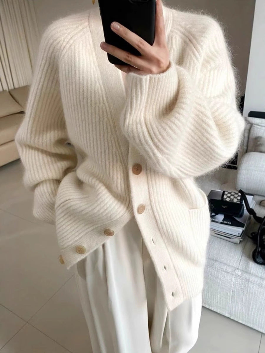 Damen Langer Oversize-Cardigan aus weichem Rippstrick mit Holzknopfleiste Shop Nory