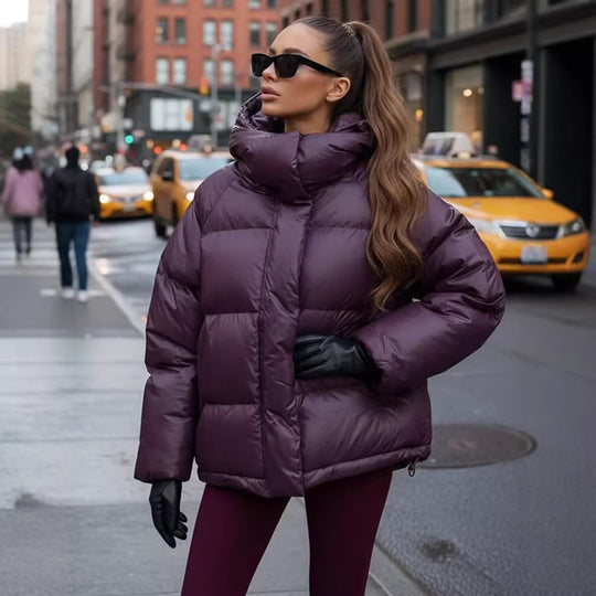 Damen Kurze wattierte Oversize‑Steppjacke mit hohem Stehkragen und Kapuze Shop Nory