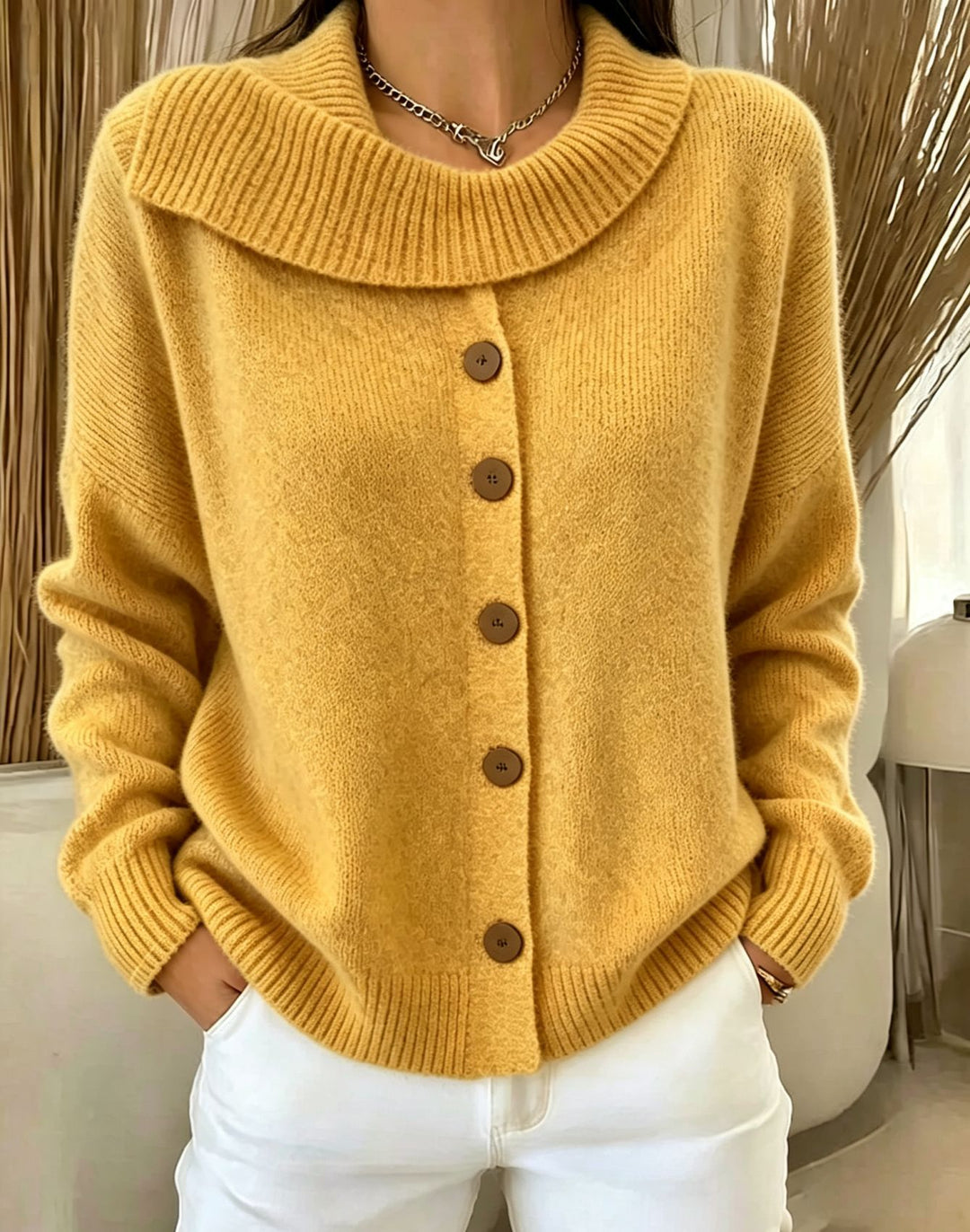 Damen Kuscheliger Knopf-Cardigan mit breitem Rollkragen und gerippten Bündchen Shop Nory