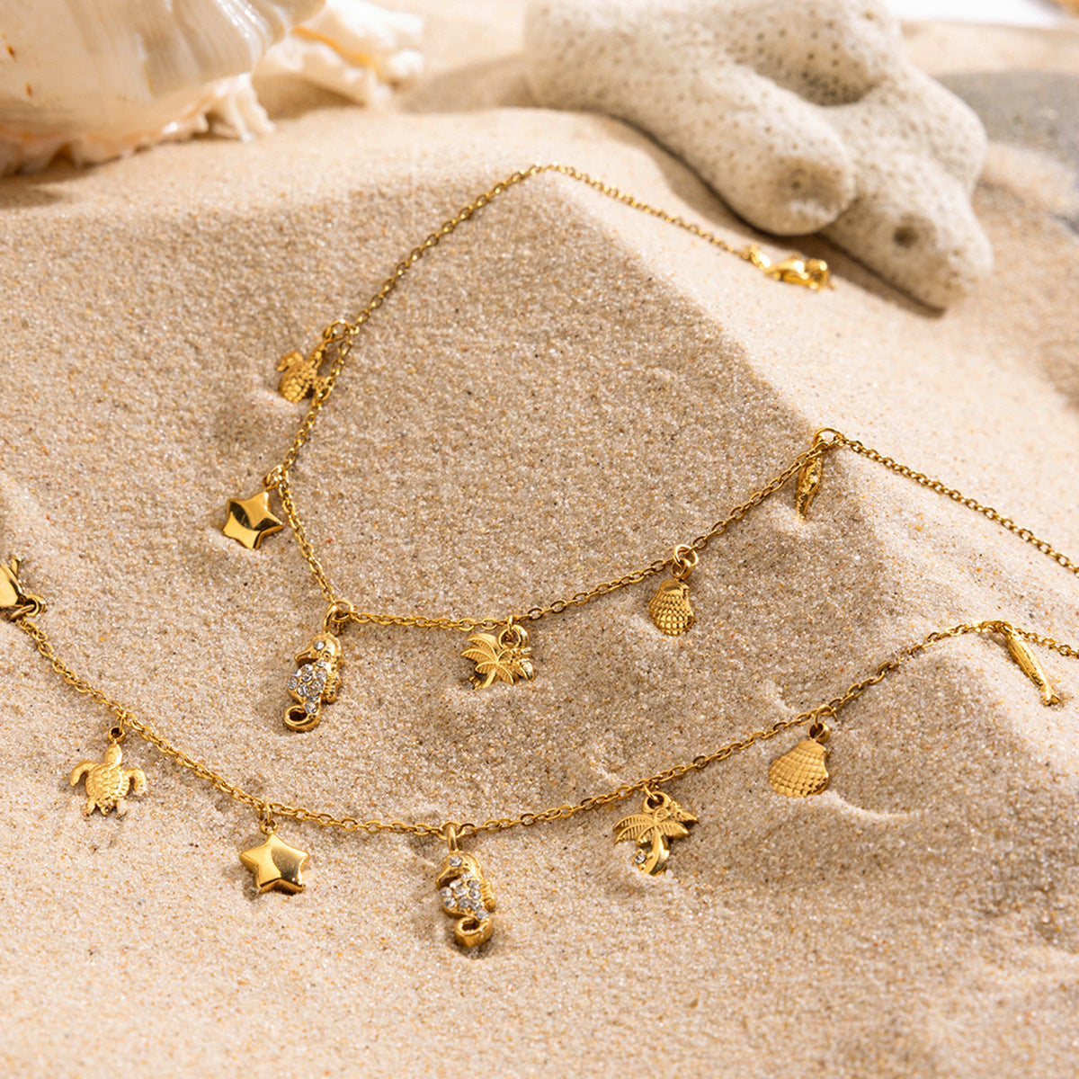 Damen Halskette mit maritimen Charms und hypoallergener Edelstahlverarbeitung Shop Nory