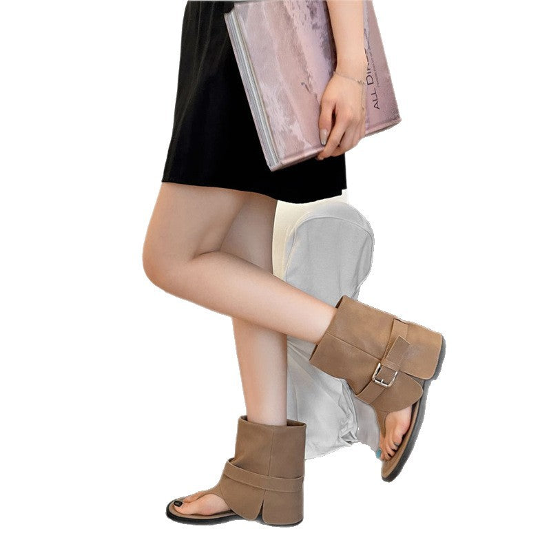 Damen Slouchy Zehenring-Mule‑Stiefel mit weitem Schaft und Ziergürtel Shop Nory