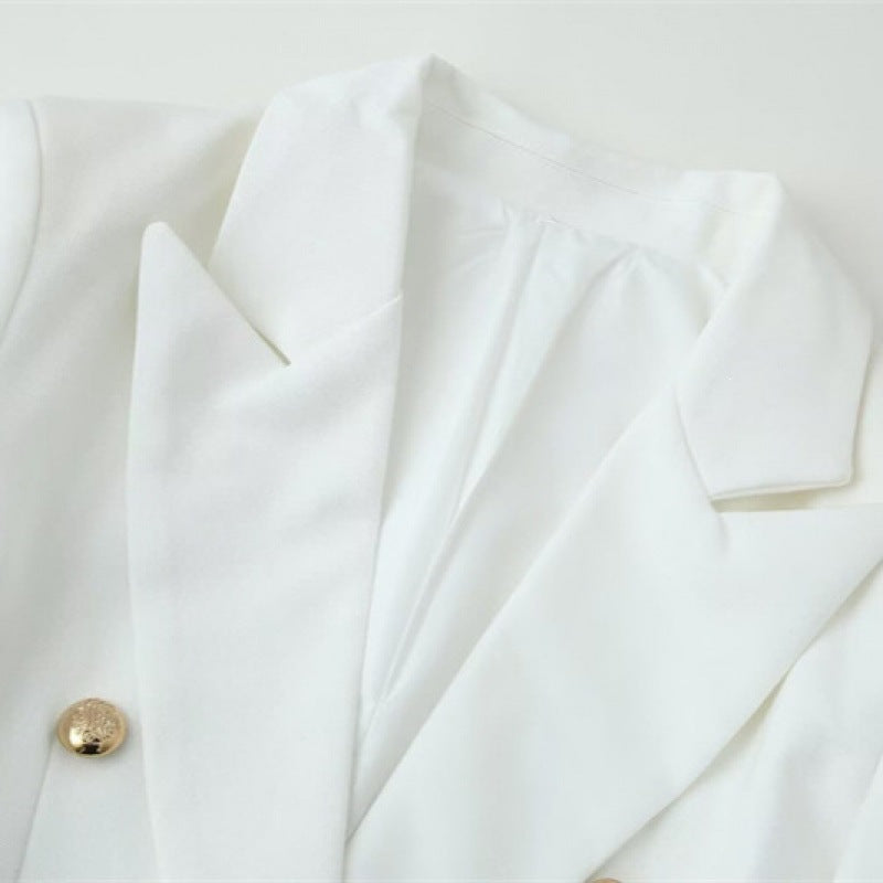 Damen doppelreihiger Longline-Blazer mit Reverskragen und Zierknöpfen Shop Nory
