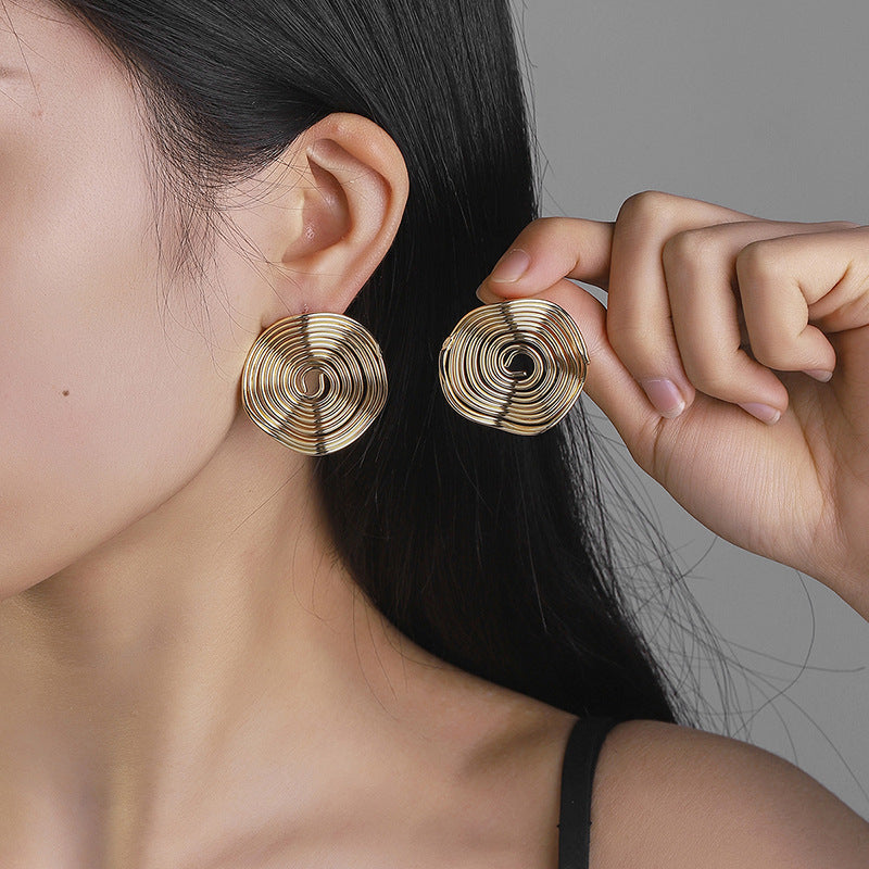 Damen Ohrstecker mit spiralförmigem Design Shop Nory
