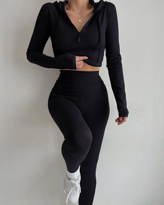 Damen figurnahes Rippjersey-Halbzip-Set mit tailliertem Longsleeve und High-Waist-Leggings Shop Nory