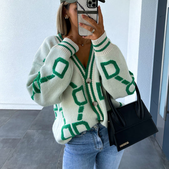 Damen Grobstrick-Cardigan mit 3D-Strukturmotiv, V‑Ausschnitt und Knopfleiste Shop Nory