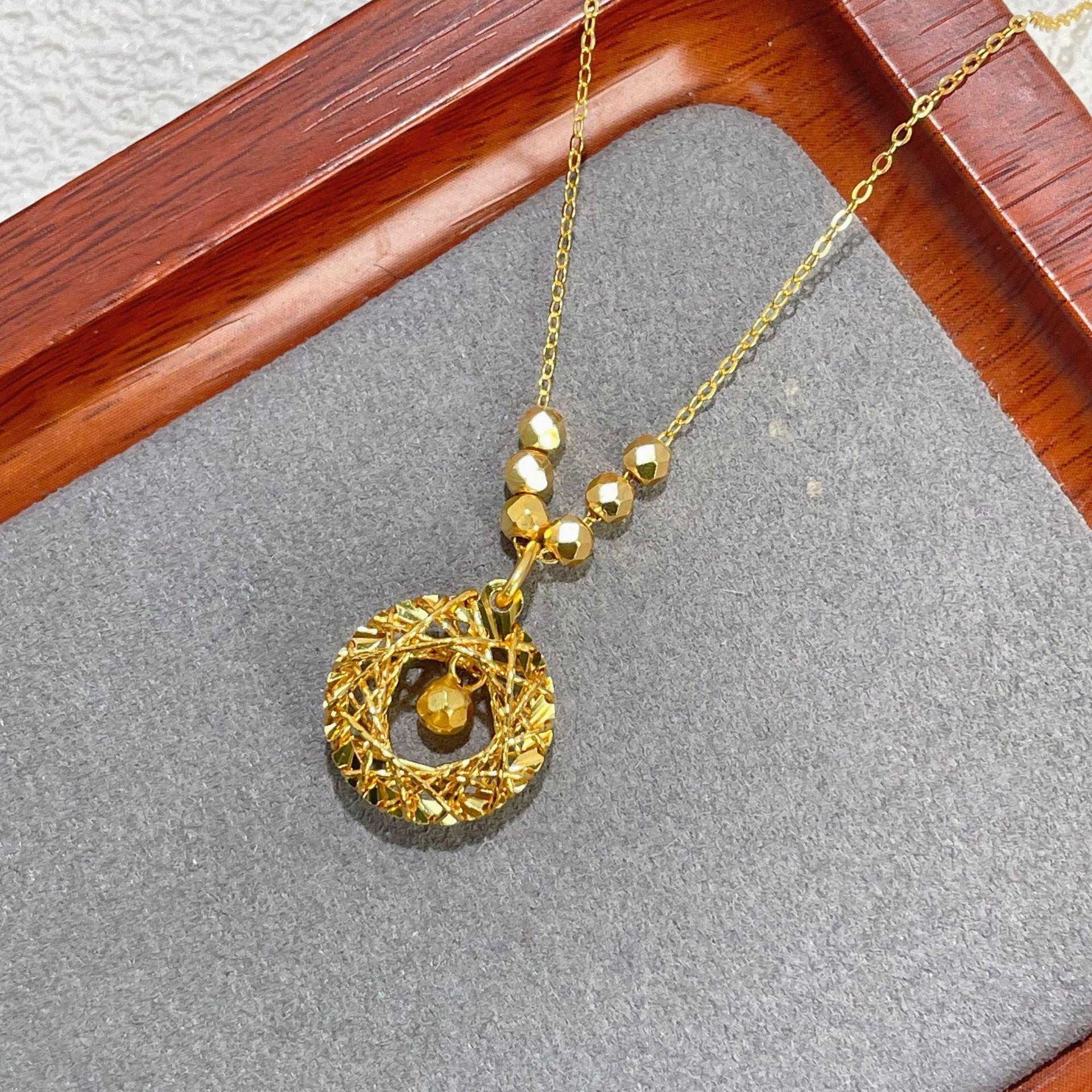 Damen filigrane Halskette mit elegantem Anhänger Shop Nory