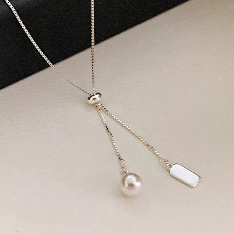 Damen Halskette mit elegantem Perlen- und Namensschild-Anhänger Shop Nory