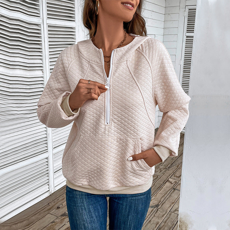 Damen Stepp‑Sweatshirt mit Halbzip, Kapuze und Kängurutasche Shop Nory