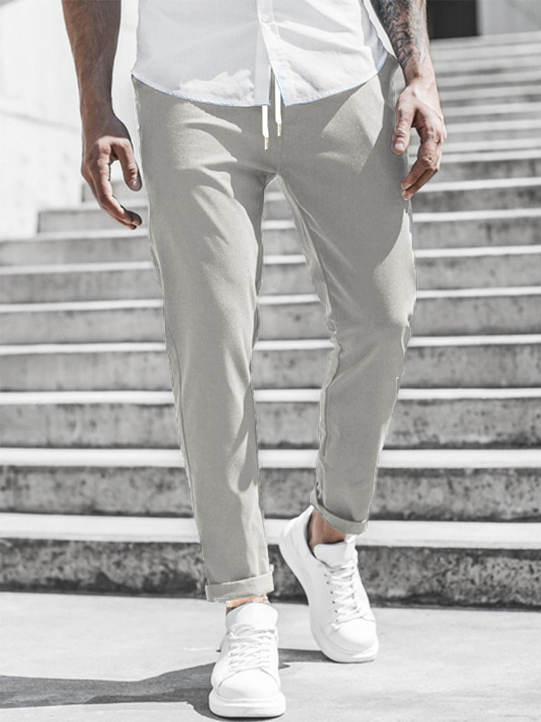 Herren Freizeithose mit Kordelzug und Seitentaschen