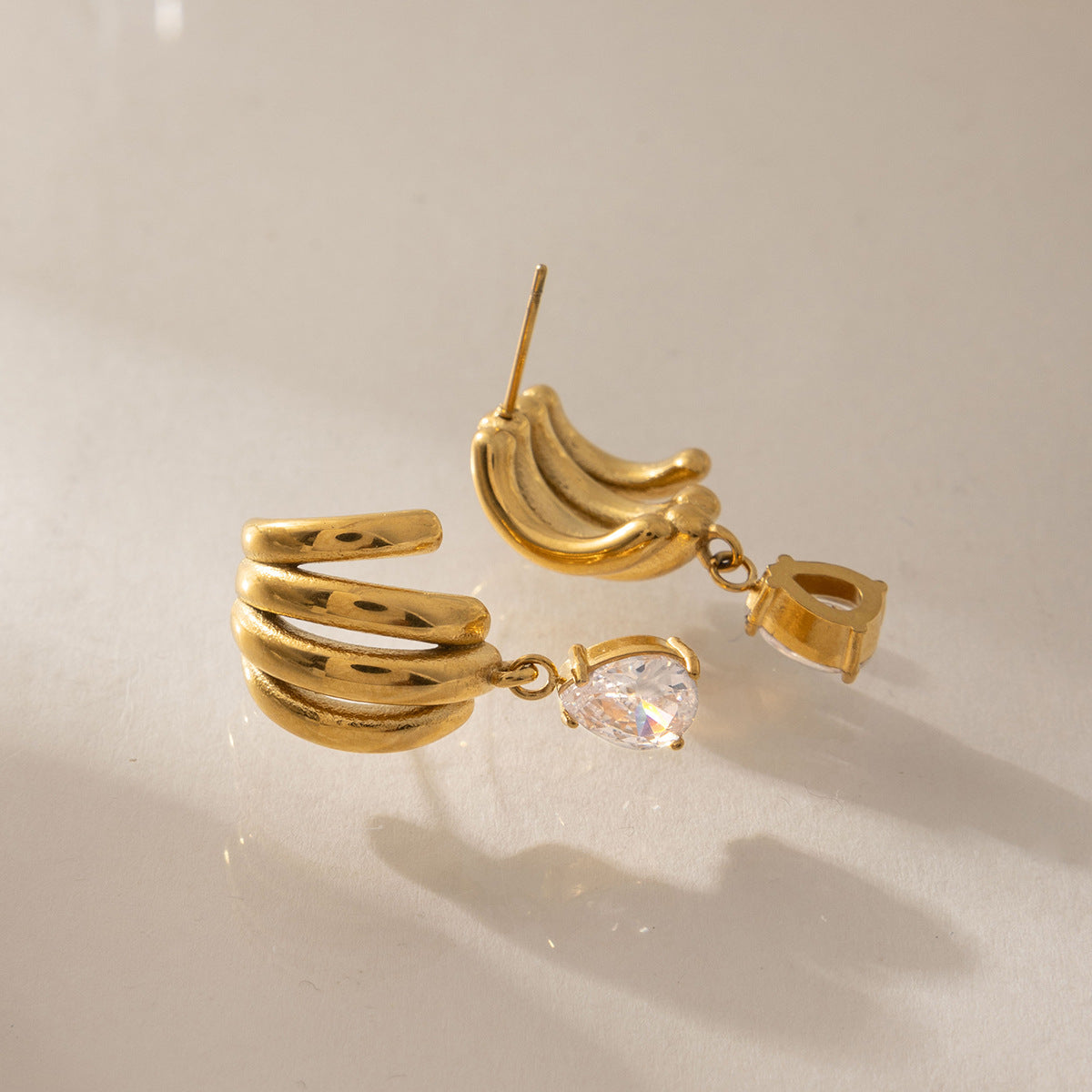 Damen Ohrhänger mit exquisite Ohrspiralen und funkelndem Zirkonia Shop Nory