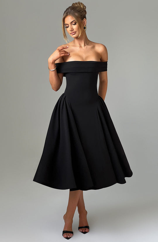 Damen Cocktailkleid mit schulterfreiem Design und voluminösem Rock