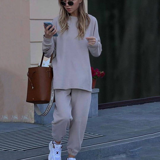 Damen kuscheliges oversized Sweatshirt und Jogginghose Set aus French Terry Shop Nory