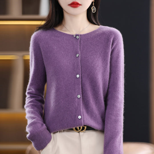 Damen Kurzgeschnittener Cardigan in Mohair‑Optik mit Rundhalsausschnitt und Perlmuttknöpfen Shop Nory