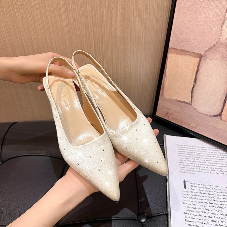 Damen glamouröse Slingback-Pumps mit feinen Glitzer-Applikationen und spitzem Design Shopnory