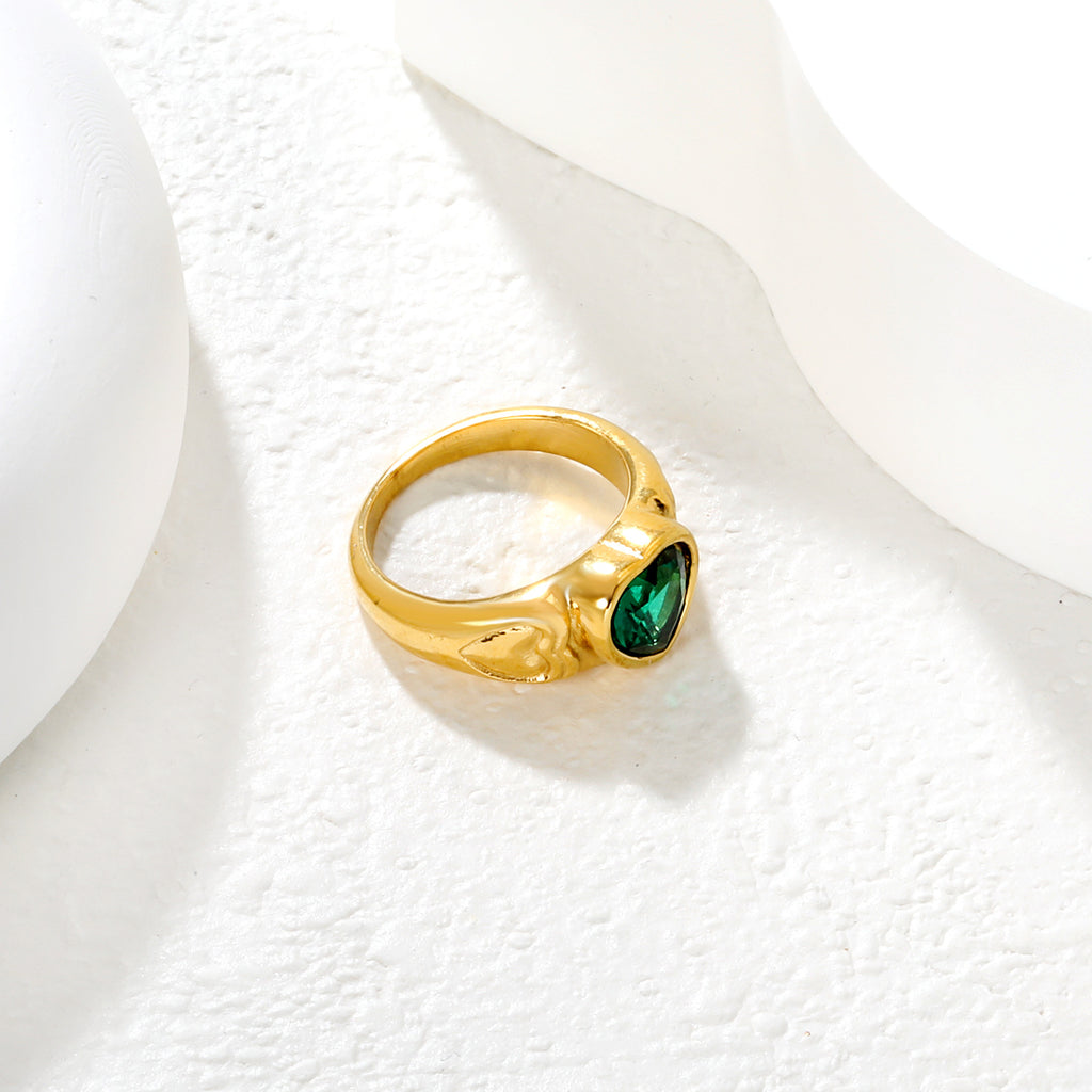 Damen Herzring mit funkelndem Zirkonanhänger und geschwungenem Design Shop Nory