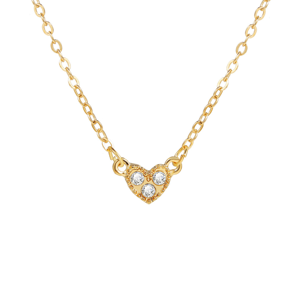 Damen Halskette mit funkelndem Herzanhänger und zarten Details Shop Nory