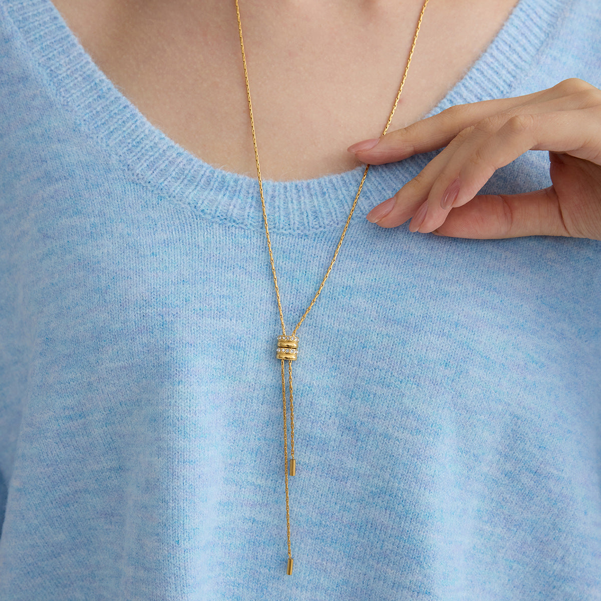 Damen Langes Kettenhalsband mit verstellbarem Anhänger aus hypoallergenem Edelstahl Shop Nory