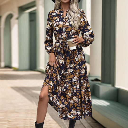 Damen Langärmeliges Midikleid mit Bindegürtel, Stufensaum und seitlichem Schlitz Shop Nory