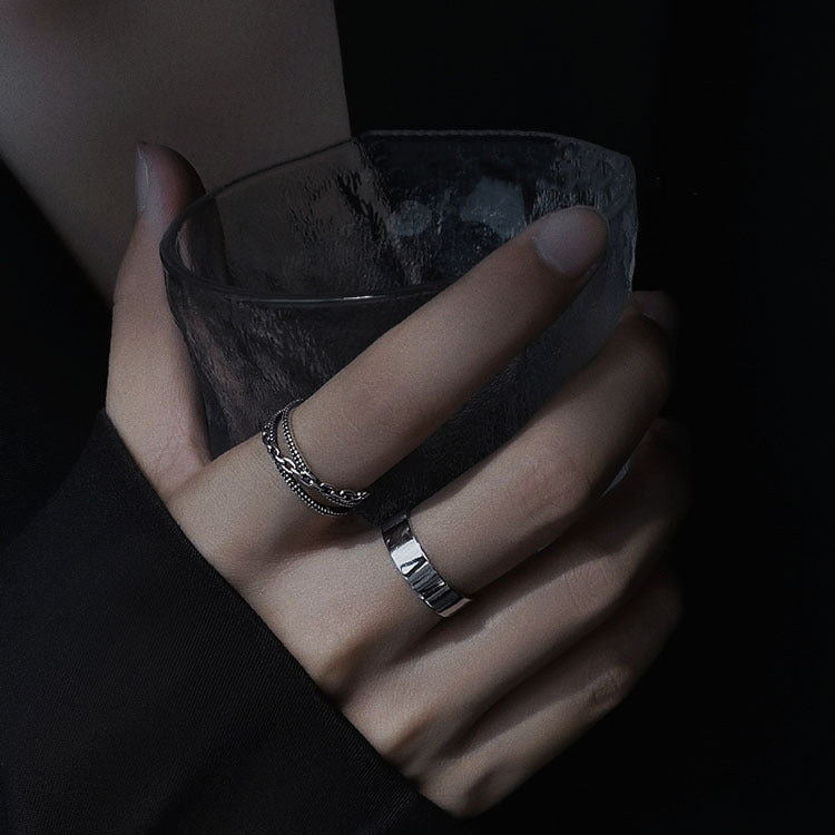 Damen Moderner und stilvoller Ring mit gewundenem Design Shop Nory