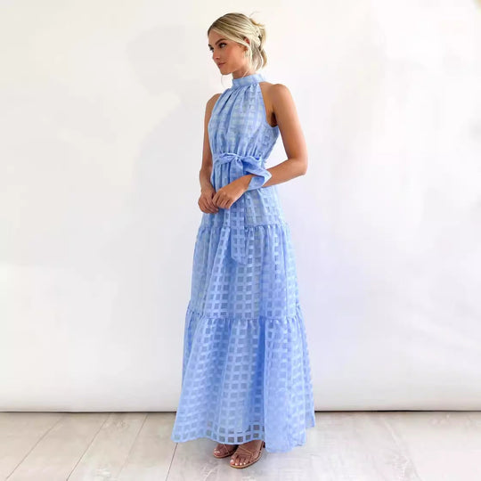 Damen Maxikleid mit raffiniertem Hochkragen und gestuftem Design