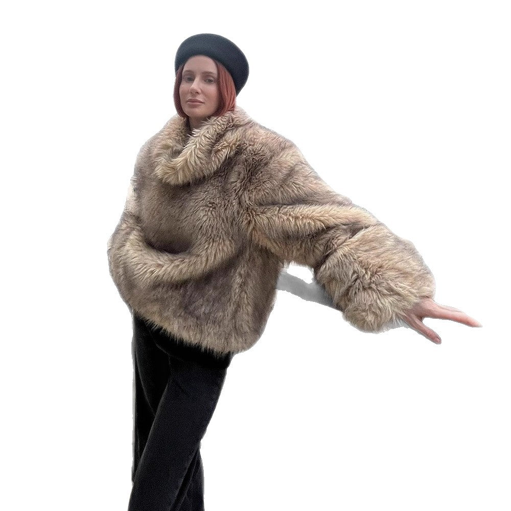 Damen Kurz geschnittener Faux‑Fur Boxy‑Mantel mit Kapuze und Reißverschluss Shop Nory
