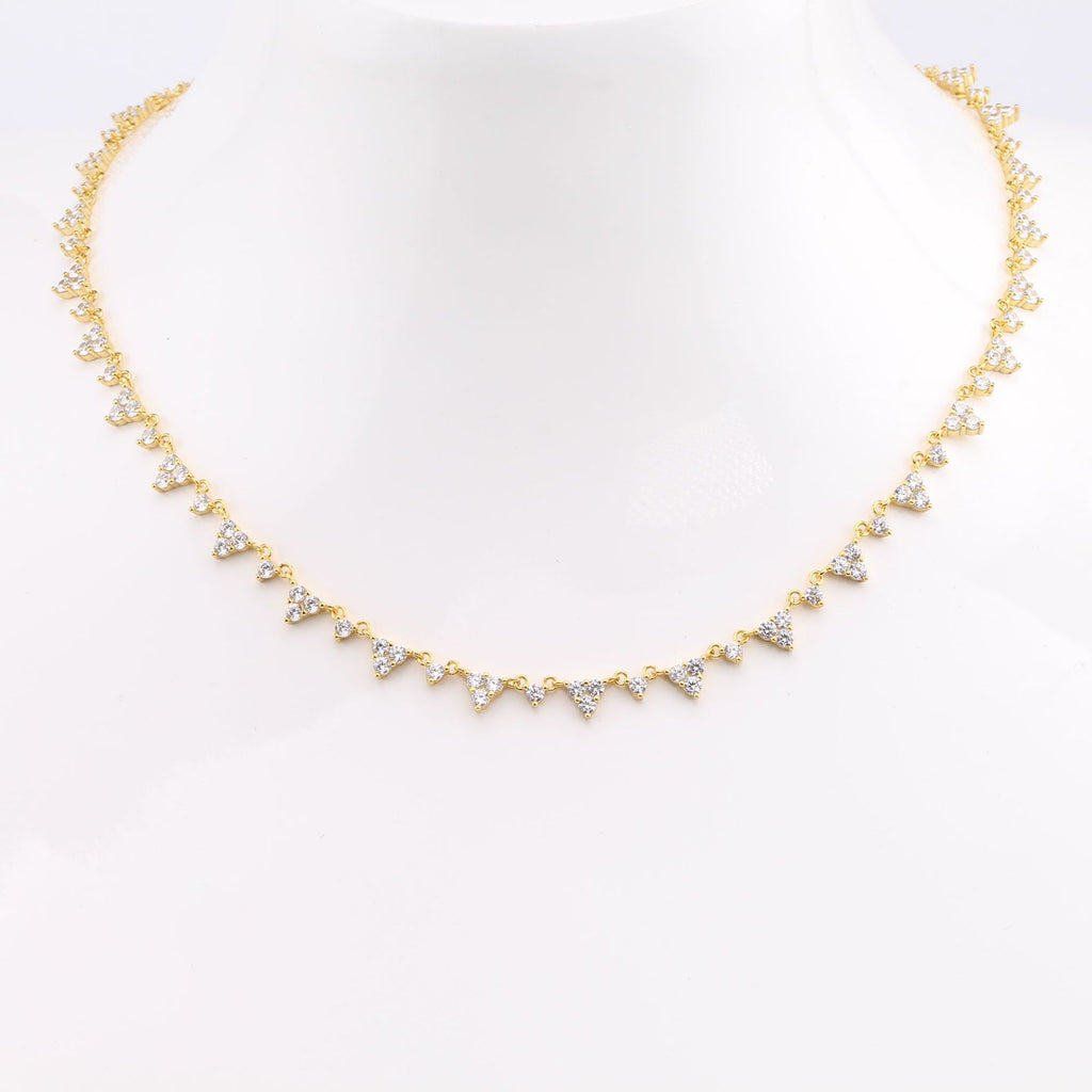 Damen Halskette mit funkelndem Zirkon-Anhänger in stilvollem Design Shop Nory