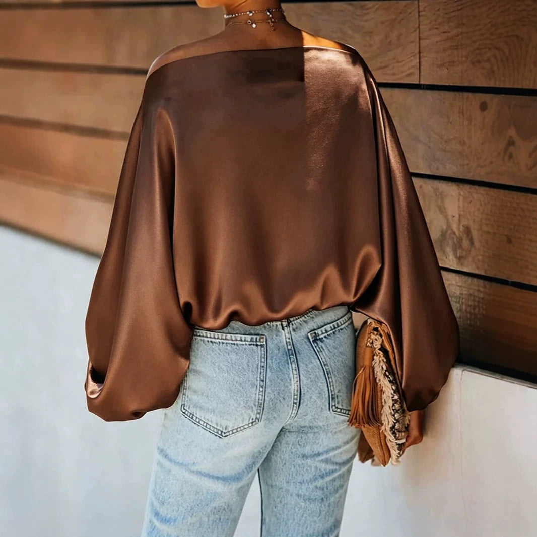 Damen Satinbluse mit asymmetrischem Carmen-Ausschnitt und weiten Fledermausärmeln Shop Nory