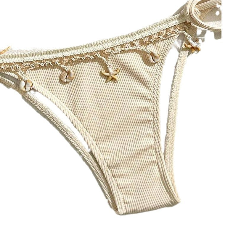 Damen Triangel-Bikini mit raffinierten Schmuckdetails