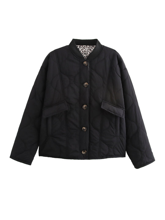 Damen Gepolsterte Steppjacke im Boxy‑Schnitt mit Rundhalsausschnitt und aufgesetzten Taschen Shop Nory