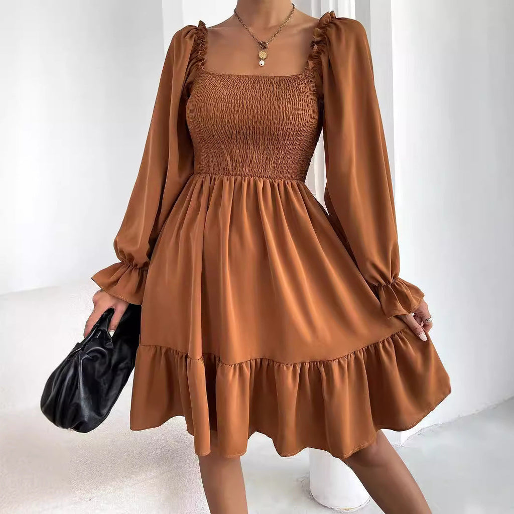 Damen Luftiges Minikleid mit Puffärmeln und Rüschendetails Shopnory
