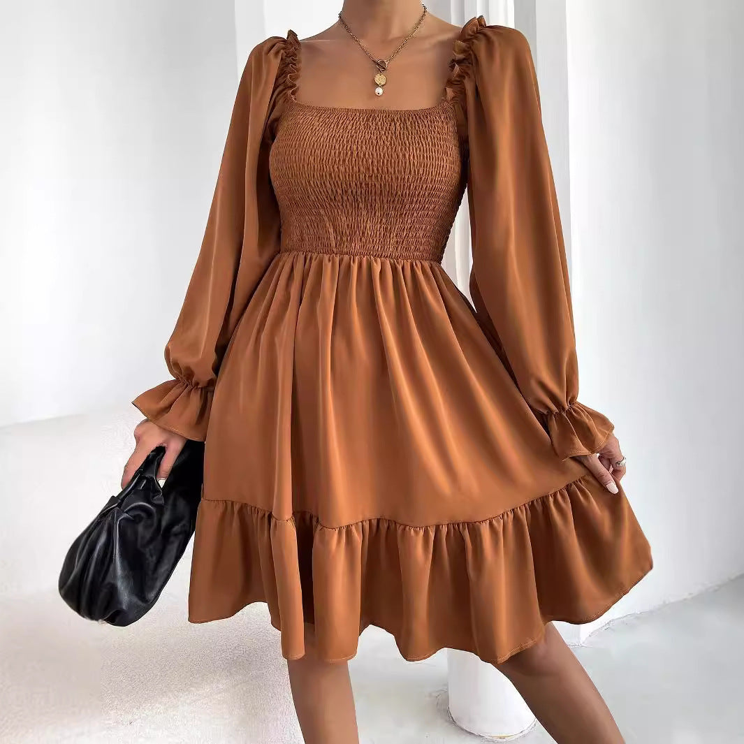 Damen Luftiges Minikleid mit Puffärmeln und Rüschendetails Shopnory
