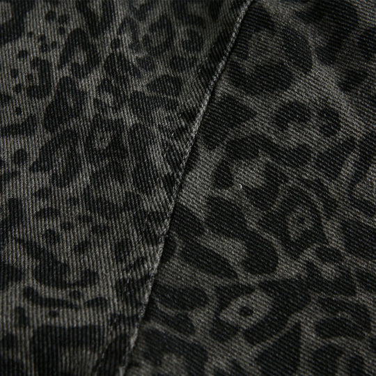 Herren Weite Boxy-Jacke mit Leoprint, durchgehendem Reißverschluss und elastischem Saum Shop Nory