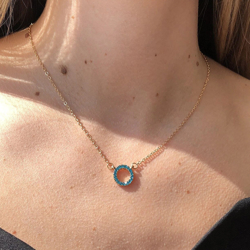 Damen Halskette mit funkelndem Kreisanänger Shop Nory